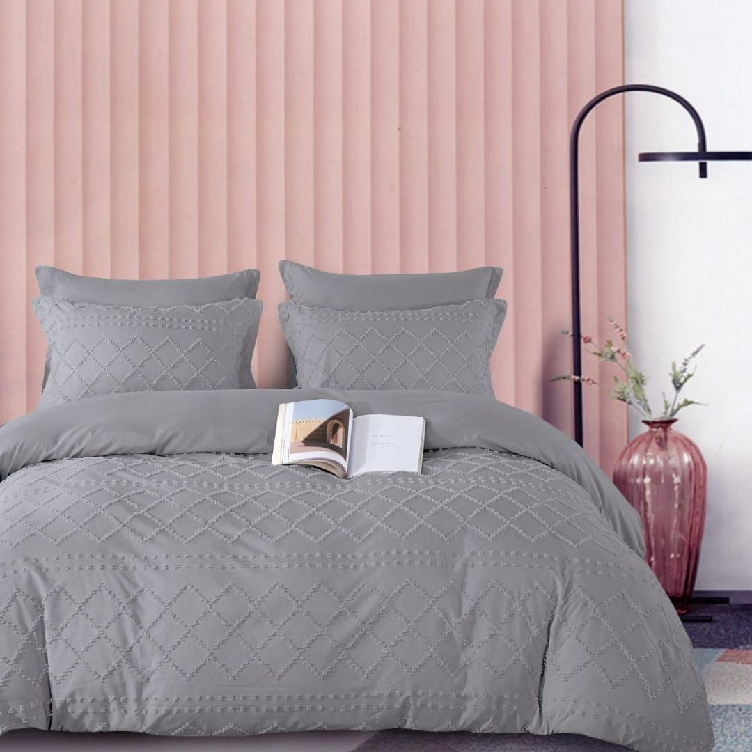 Luxury Tufted Wave Design Duvet cover set