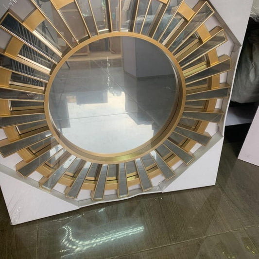 Circular Sunburst Wall Decor Mirror