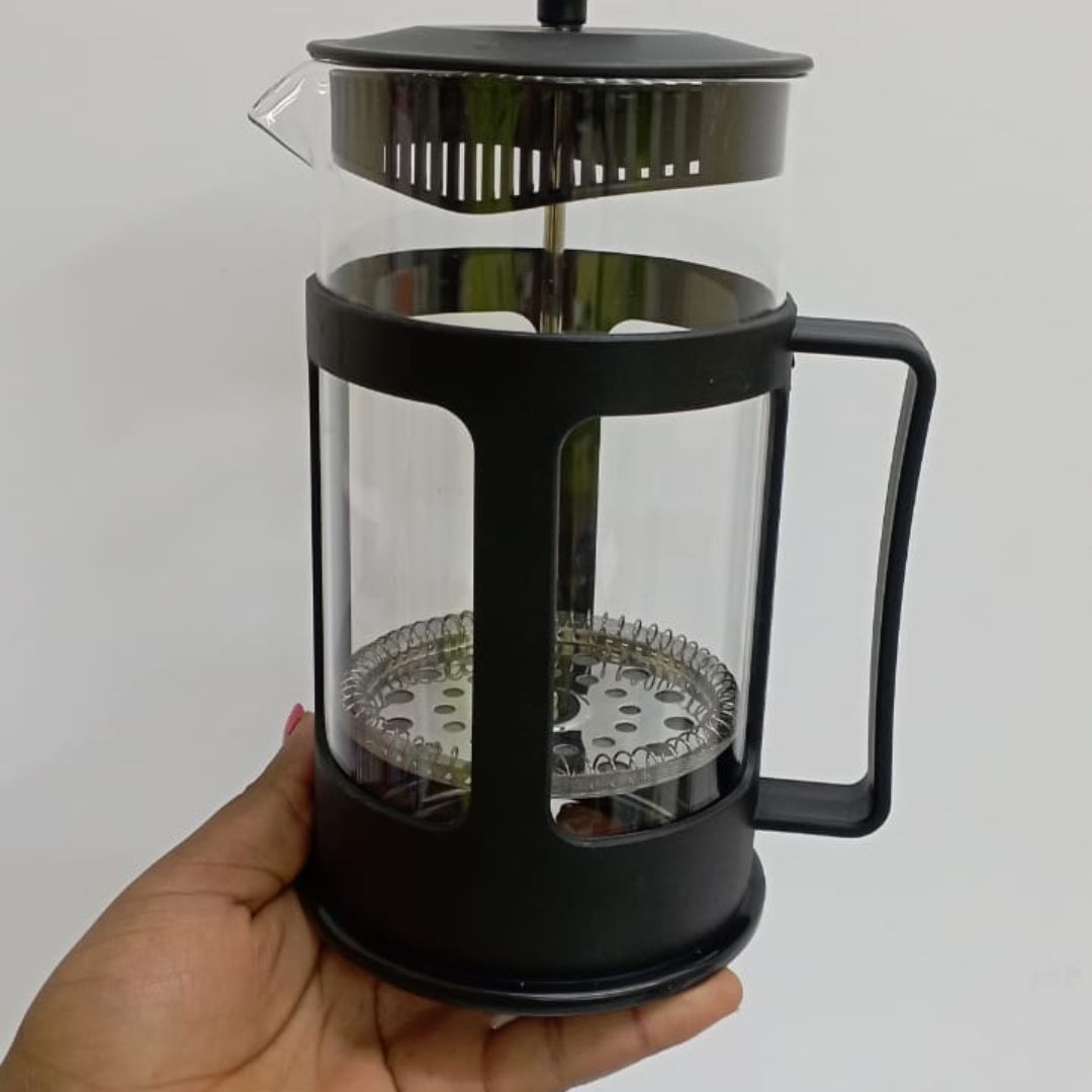 French press coffee maker with 3-level filtration system
