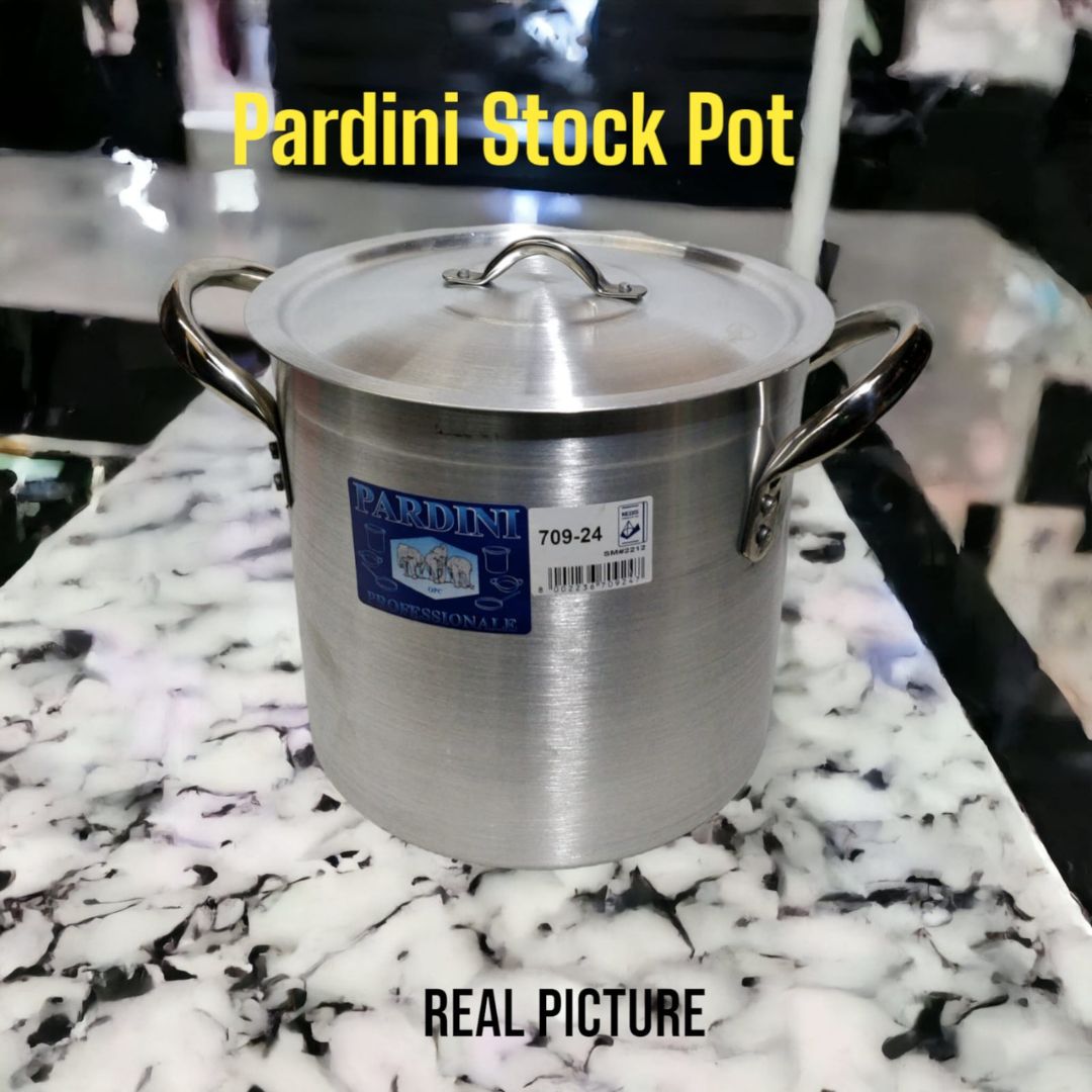Aluminum Stock Pot.