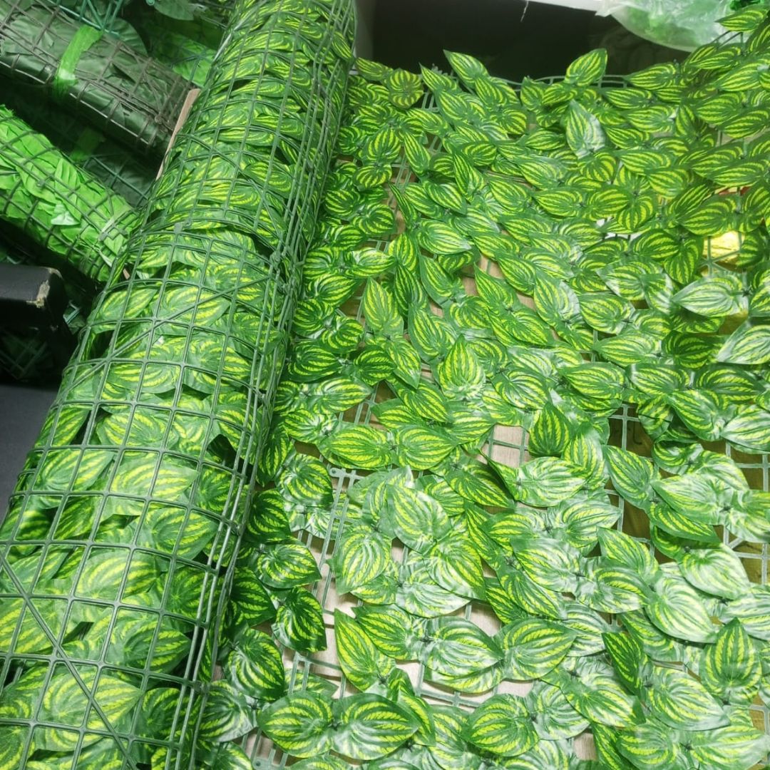 Watermelon leaf artificial green fence