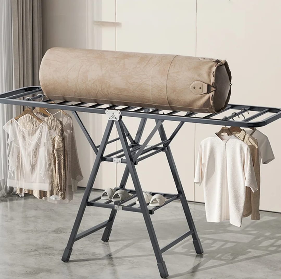 Black Movable Outdoor Drying Rack 1.7M (with wheels)