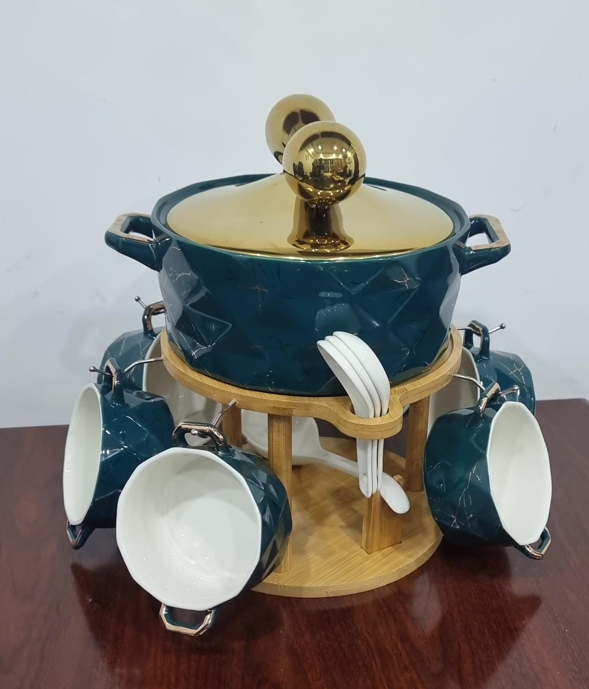 set of 6 ceramic marble-like soup bowls 1 soup touren on bamboo base + burner