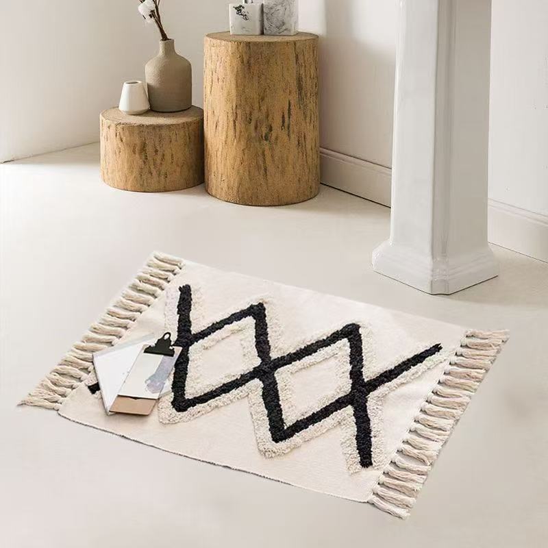 Bohemian Nordic style bedroom rug with tassels 60*120cm
