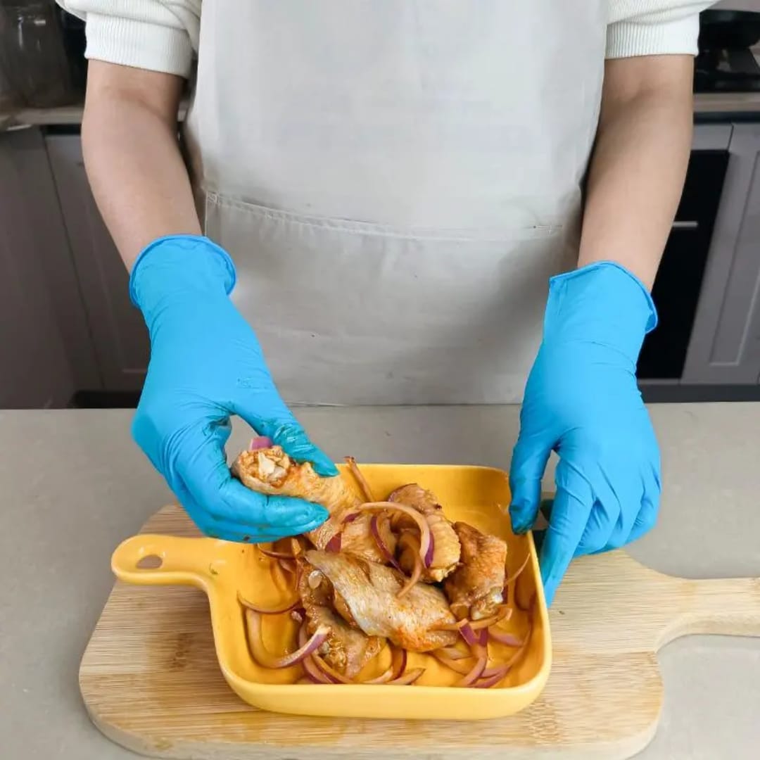 disposable synthetic Gloves 100pcs