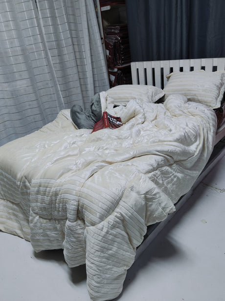 Heavy woolen Fleece Duvet