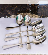Set of silver tea spoons 