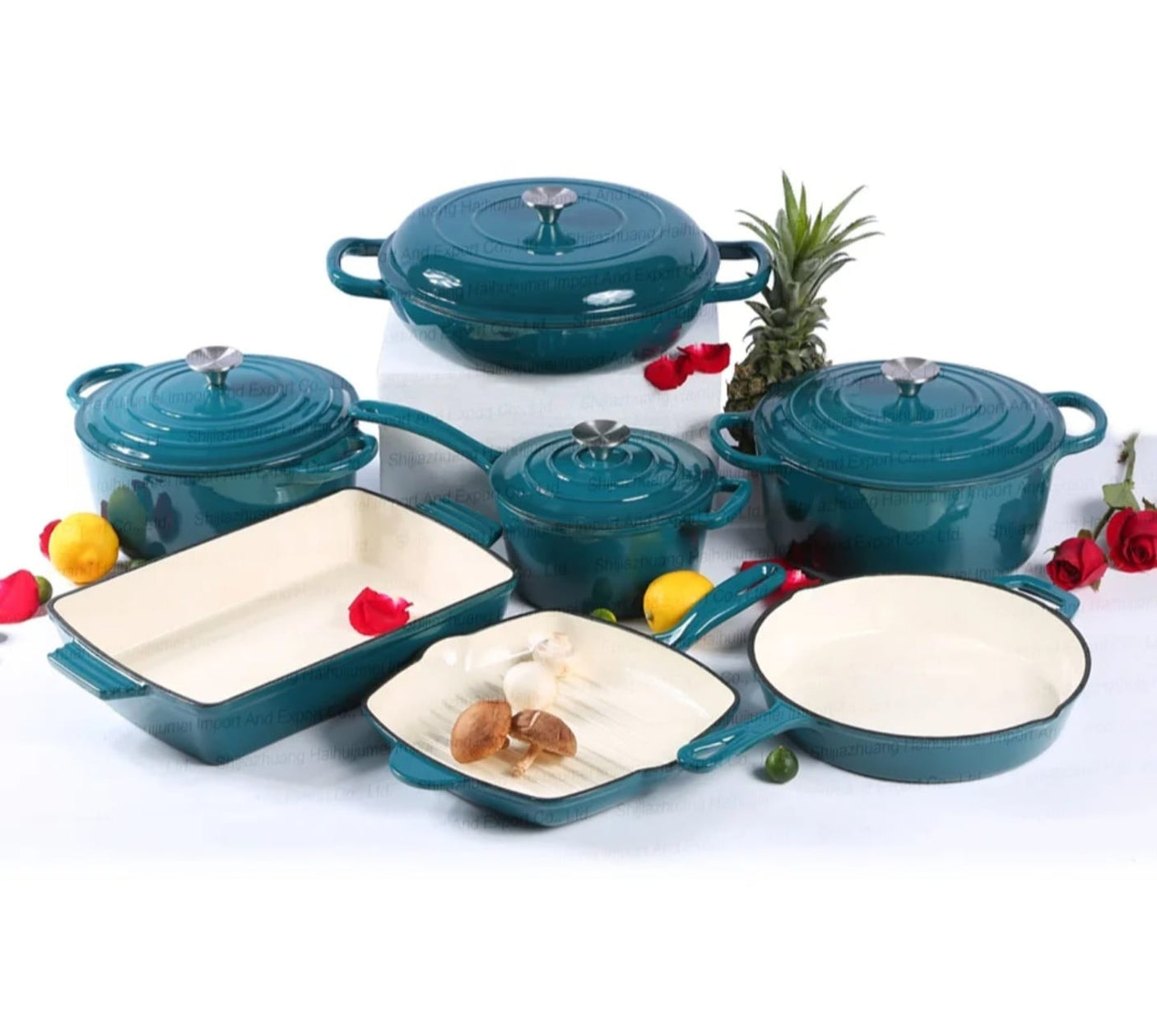 CAST IRON COOKING POTS