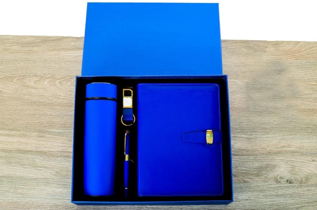 New in Executive 4 in 1 gift set