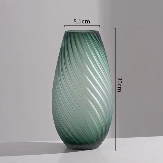 Nordic glass flower vase Size: 30 cm (height) × 8.5 cm (mouth diameter)