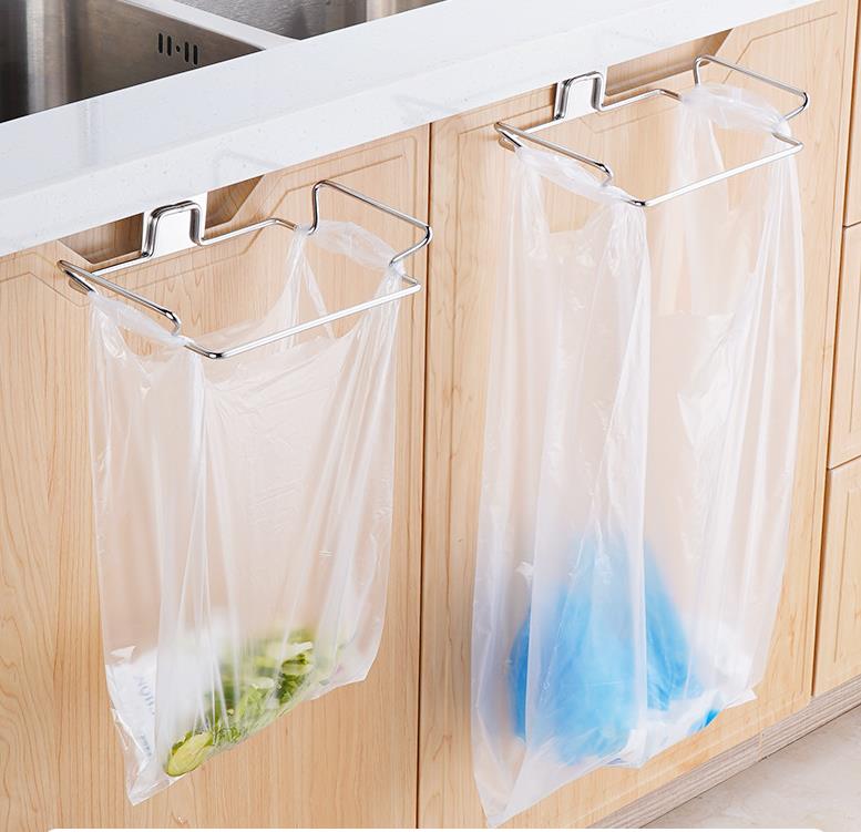 Metallic trash bag hanger