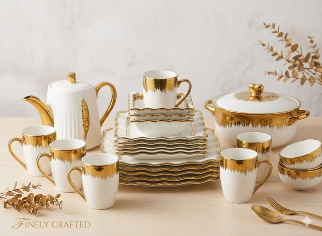 26pc Gold detail dinner set collection
Material: porcelain 
Consists of:
6pc gold detail cups
6pc gold detail side plate
6pc gold detail dinner plate 
1pc kettle
1pc big bowl with cover
6pc 6" bowl