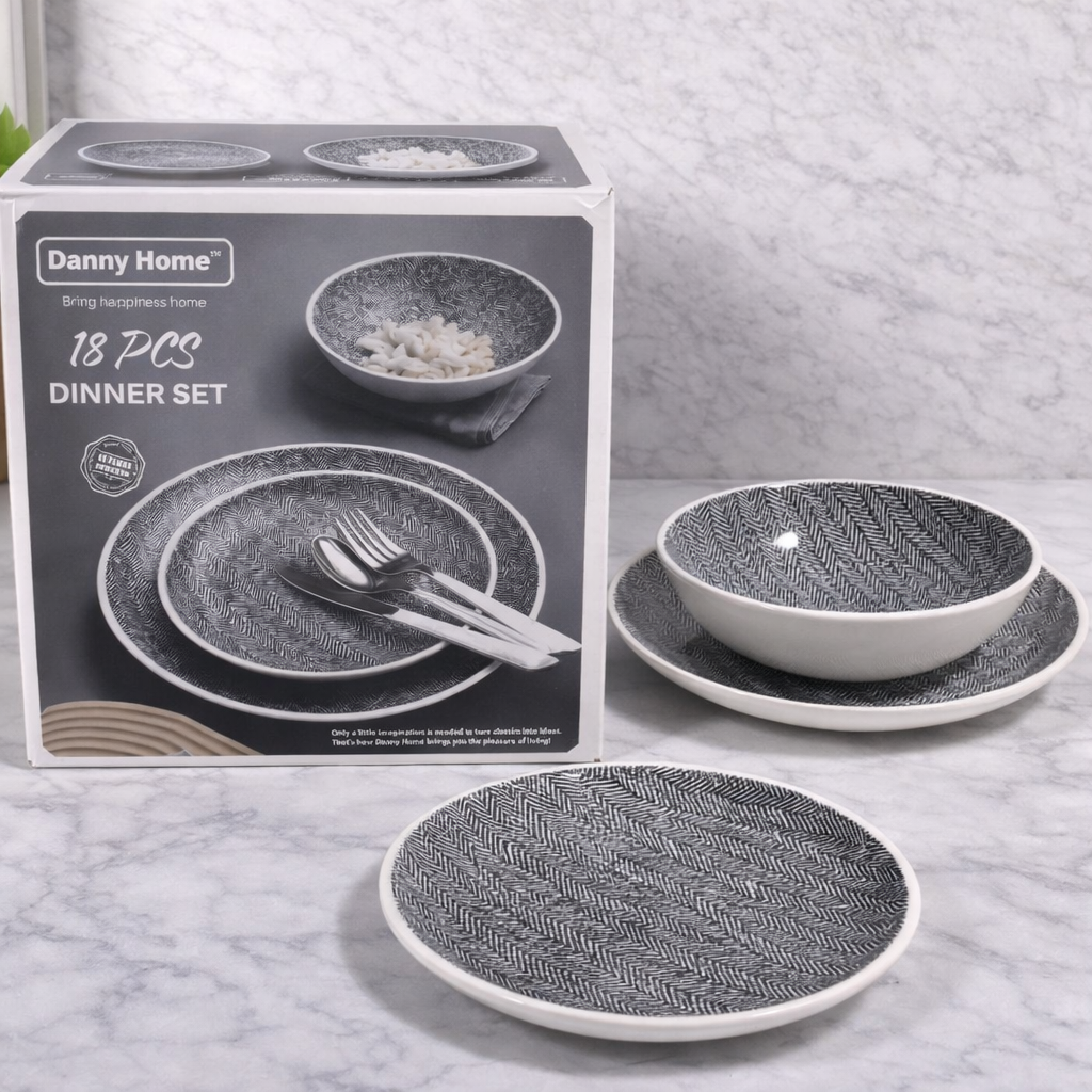  High-quality porcelain
Set Includes:
• 6 Dinner Plates – 10.5 inches
• 6 Dessert Plates – 8 inches
• 6 Deep Bowls – 8 inches