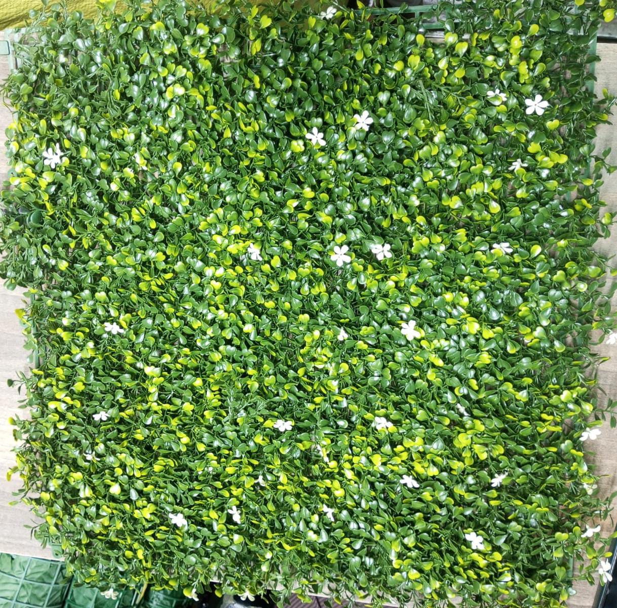 ARTIFICIAL BOXWOOD HEDGES.