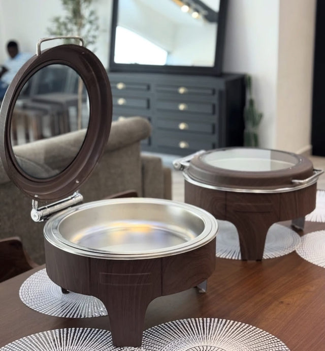 Luxury 6L round stainless steel chafing dish with wooden brown finish, glass lid and hydraulic soft-close.