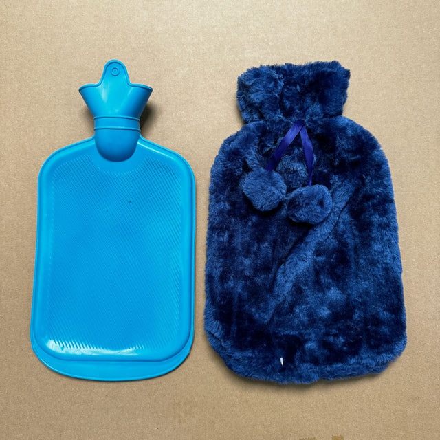 blue hot water bottle with a free fleece cover 2liters