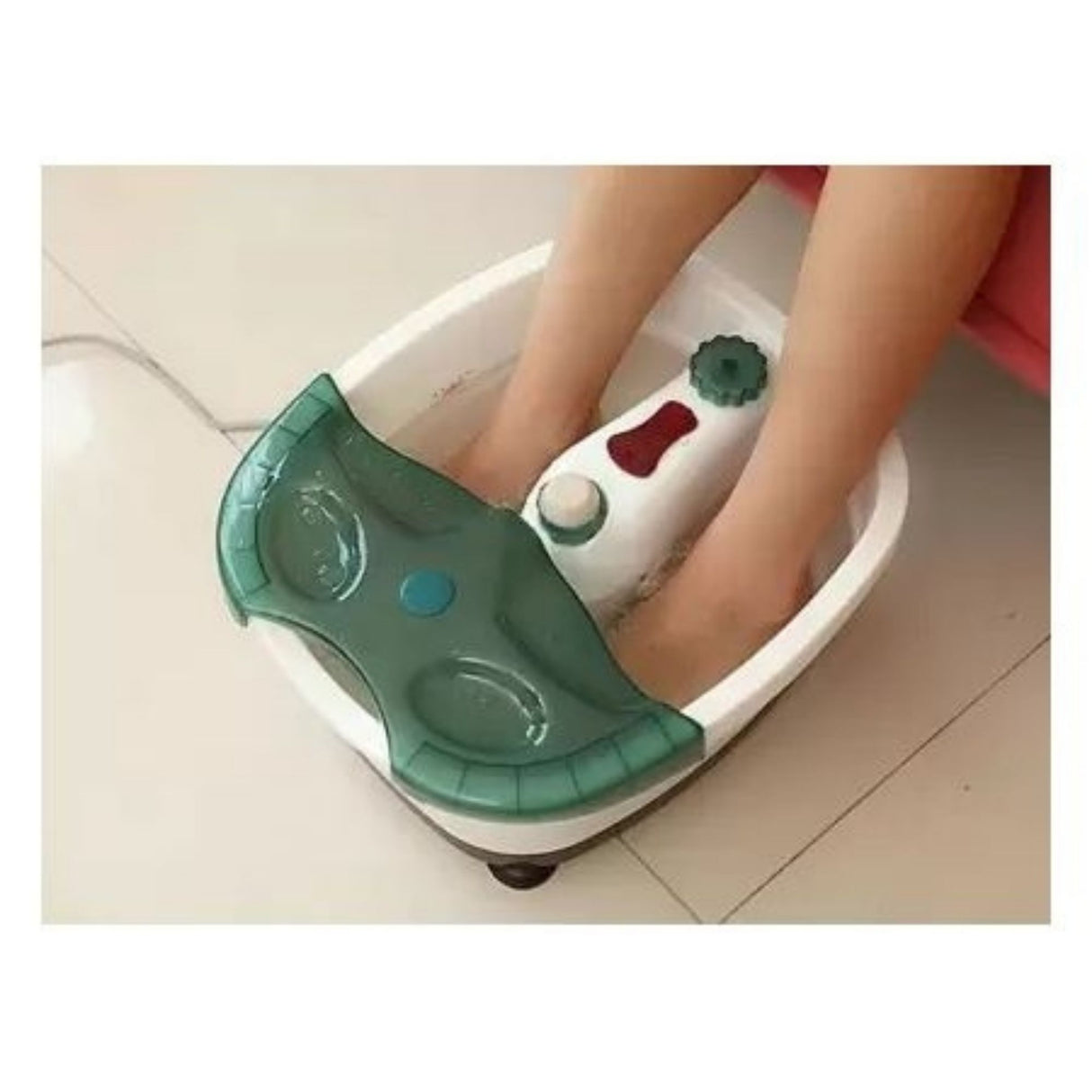 Foot Spa Salon Massager

Provides relaxing heat and bubbles for a spa-like experience at home

4 massage rollers to knead and refresh tired feet

Vibration mode for added relaxation

Infrared heating to promote blood circulation

Perfect for home pedicures and stress relief
