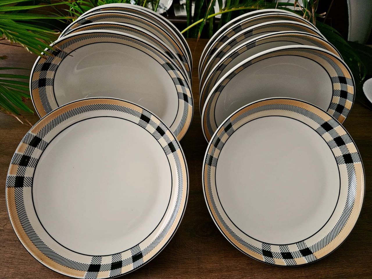 dinner plates