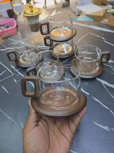 Retro style Tea & Coffe Cup with Friendly wooden Handle