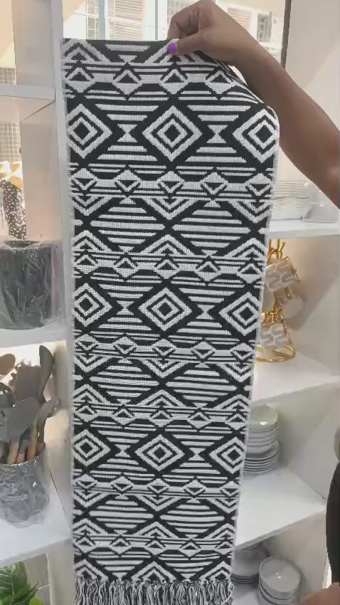 Morrocan table runner
