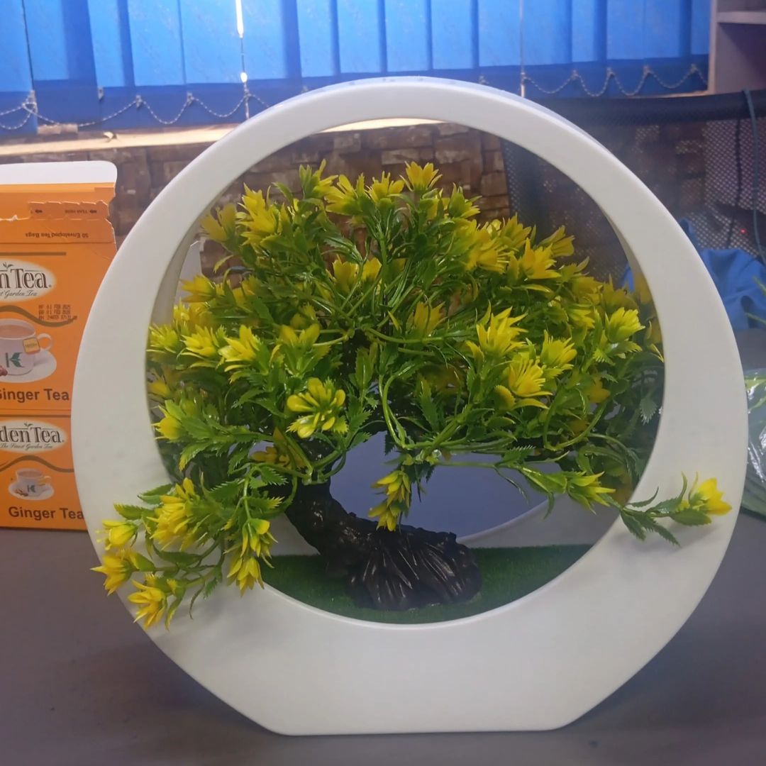 unique decor flowers with a vase