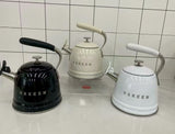 UAKEEN Germany retro stovetop kettle in cream white with chrome handle and lid knob, available in cream, grey and navy blue