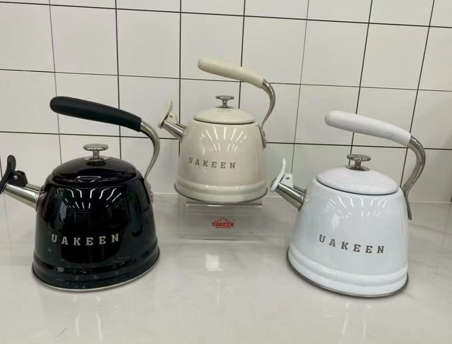UAKEEN Germany retro stovetop kettle in cream white with chrome handle and lid knob, available in cream, grey and navy blue