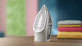 Philips 2000 Series steam iron white grey non-stick soleplate — iDecorators Kenya